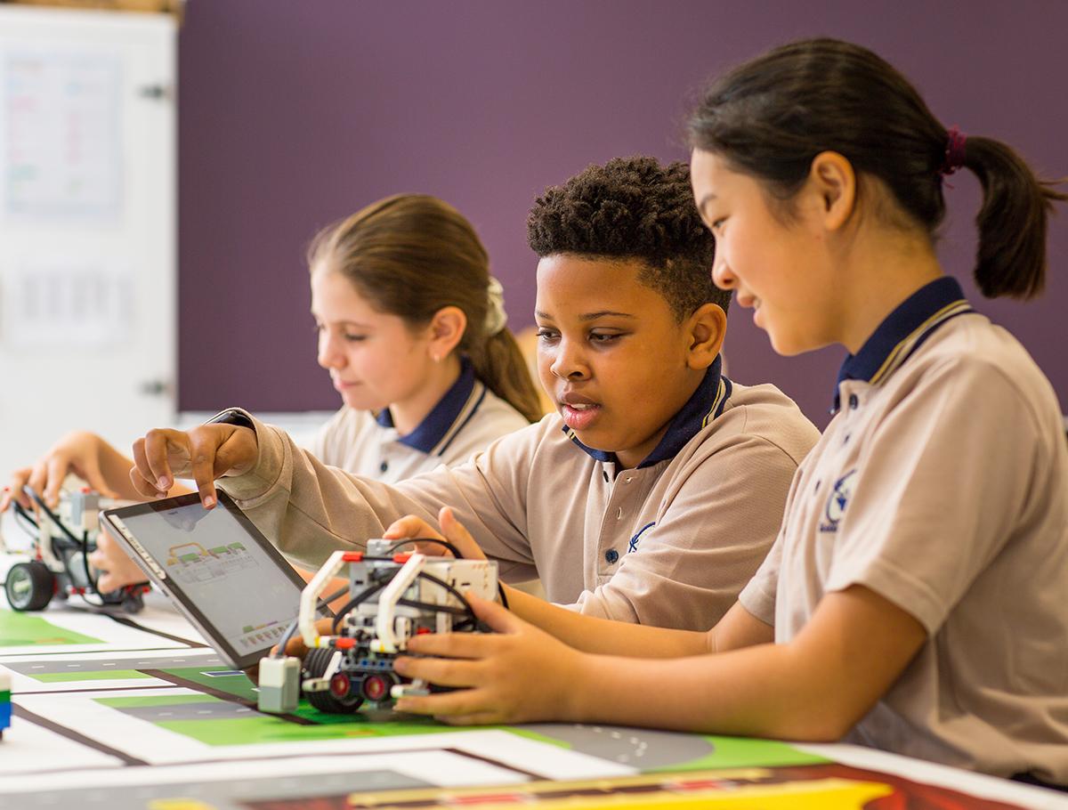 Fourways primary school students